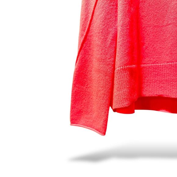 Lisa Todd 100% Cashmere Notched Crew Sweater Soft Pink Wm Sz Med Lightweight NWT - Picture 3 of 9